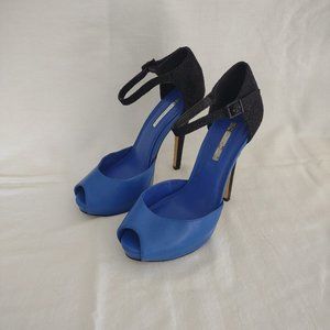 BCBGeneration Blue & Black Heels, Ankle Strap, Peep Toe, Platform Sz 8/38